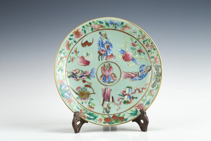 古玩陶瓷清中·豆青釉粉彩人物博古紋盤
拍賣，當前價格0元