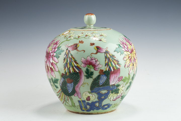 古玩陶瓷清中·豆青釉粉彩鳳凰牡丹紋西瓜罐
拍賣，當前價格0元