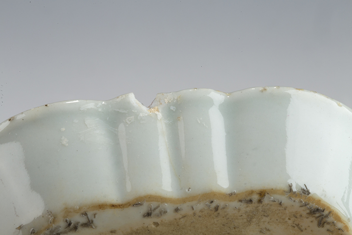 古玩陶瓷清中·廣彩人物故事紋六方花口盤
拍賣，當前價格0元