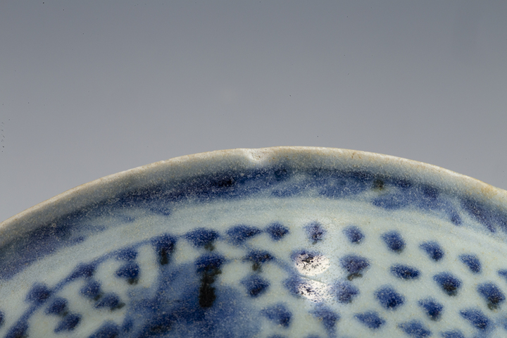 古玩陶瓷明晚·青花纏枝花卉紋碗
真品鑒賞圖