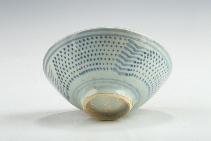 古玩陶瓷明晚·青花篦紋碗真品鑒賞圖