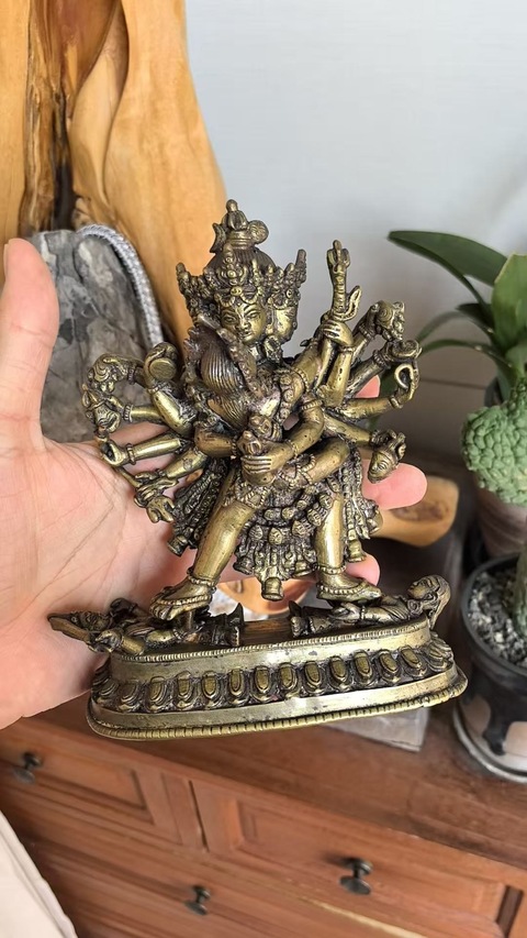 古玩銅器造像真品鑒賞圖