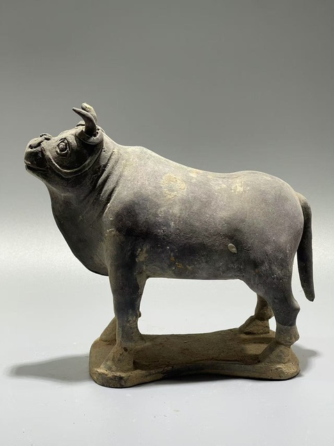 古玩陶瓷元·黑陶牛真品鑒賞圖