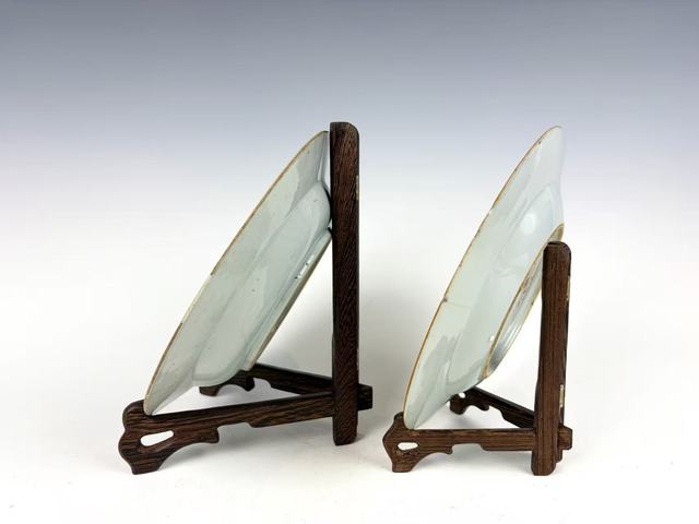 古玩陶瓷清康熙·青花加彩青花花卉盤（兩件）拍賣，當前價格88元