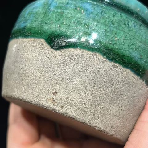 古玩陶瓷清末民國孔雀藍釉罐真品鑒賞圖