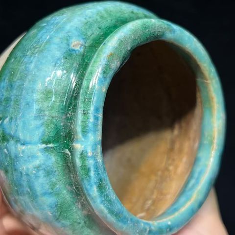 古玩陶瓷清末民國孔雀藍釉罐真品鑒賞圖