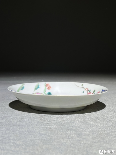 古玩陶瓷粉彩西廂記人物盤真品鑒賞圖