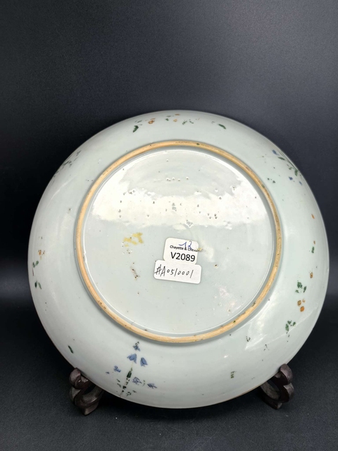 古玩陶瓷五彩花卉紋臥盤真品鑒賞圖