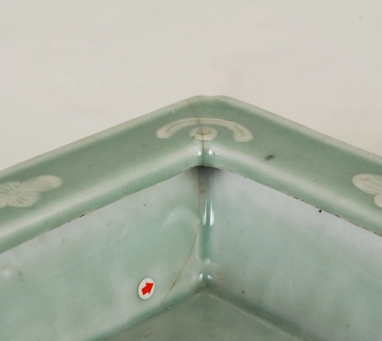 古玩陶瓷水仙盆真品鑒賞圖