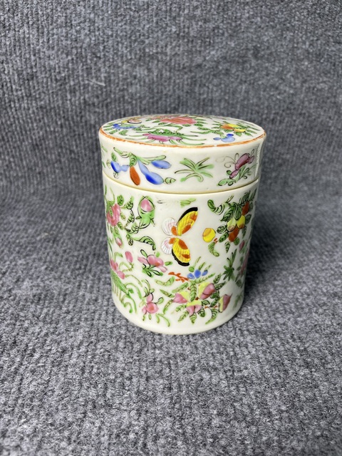 古玩陶瓷廣彩花鳥紋大煙缸真品鑒賞圖