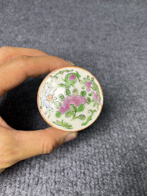 古玩陶瓷廣彩花鳥紋大煙缸拍賣，當前價格788元