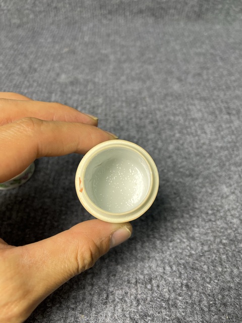 古玩陶瓷廣彩花鳥紋大煙缸拍賣，當(dāng)前價(jià)格588元