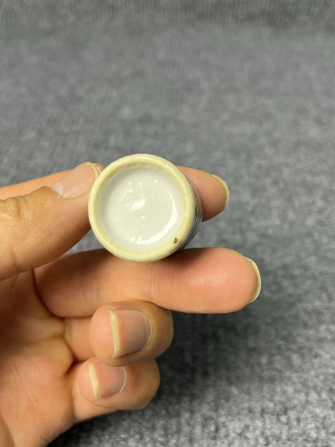 古玩陶瓷廣彩花鳥紋大煙缸拍賣，當前價格200元