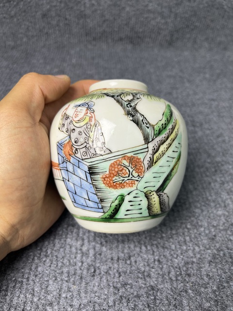 古玩陶瓷五彩西廂記人物故事紋罐拍賣，當前價格1088元