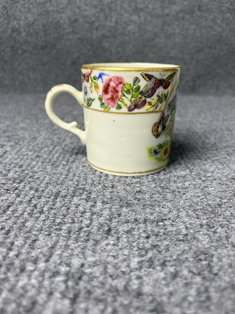 古玩陶瓷廣彩庭院花鳥紋把杯拍賣，當前價格1288元