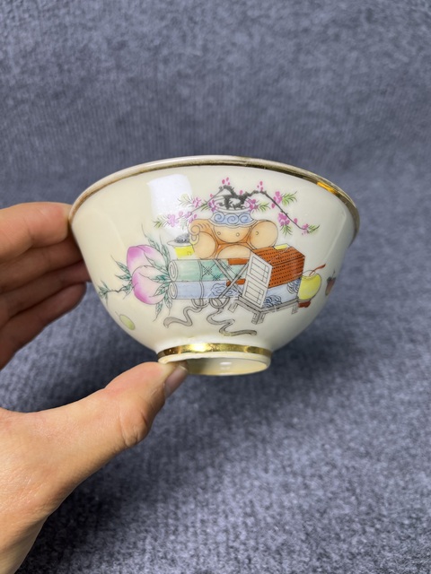 古玩陶瓷粉彩博古花卉紋碗拍賣，當前價格888元