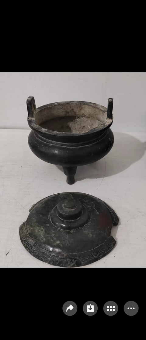 古玩銅器朝冠耳香爐真品鑒賞圖