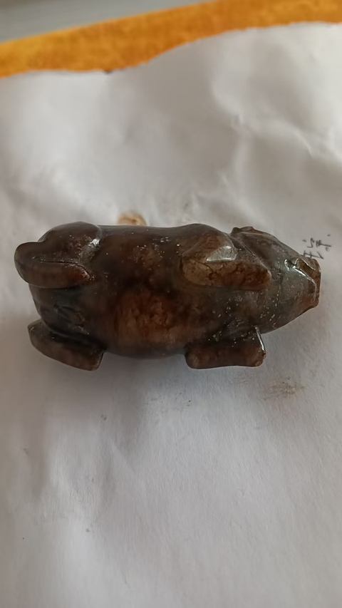 古玩玉器提油仿古“玉豬”真品鑒賞圖