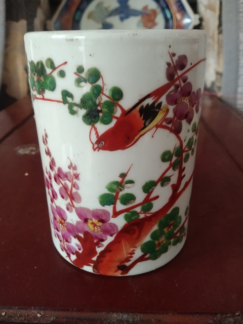 古玩陶瓷粉彩花鳥紋筆筒真品鑒賞圖