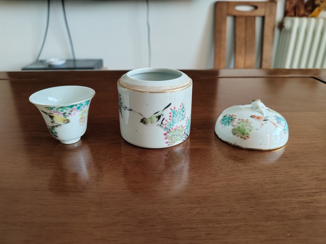 古玩陶瓷淺絳油彩花鳥溫杯真品鑒賞圖
