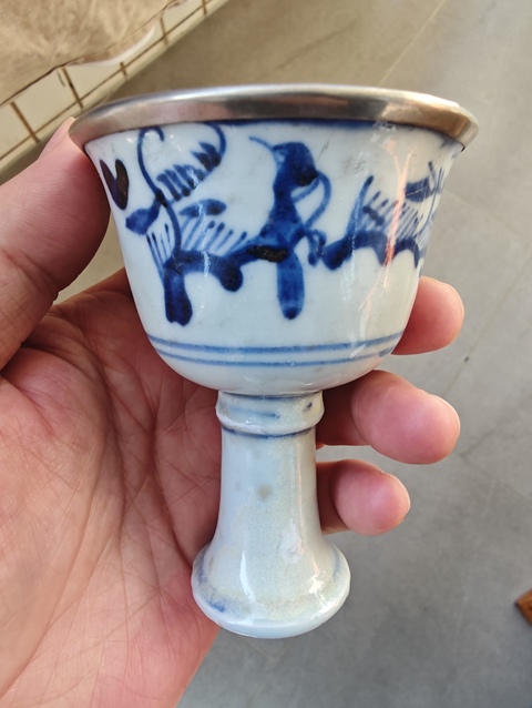 古玩陶瓷青花喜鵲登梅紋高足杯拍賣，當(dāng)前價(jià)格5500元