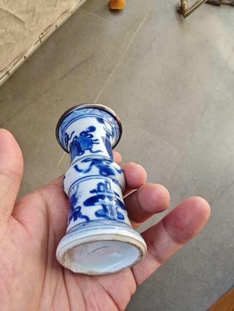 古玩陶瓷博古紋小花觚真品鑒賞圖