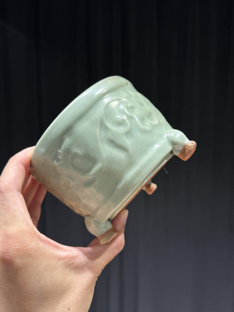 古玩陶瓷日本明治仿龍泉香爐真品鑒賞圖