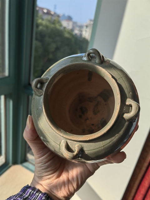 古玩陶瓷岳州窯青釉罐真品鑒賞圖