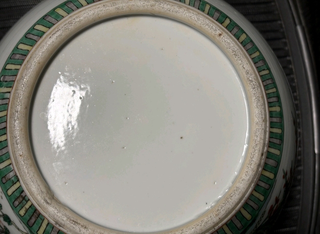 古玩陶瓷五彩鳳穿牡丹圖案缸真品鑒賞圖