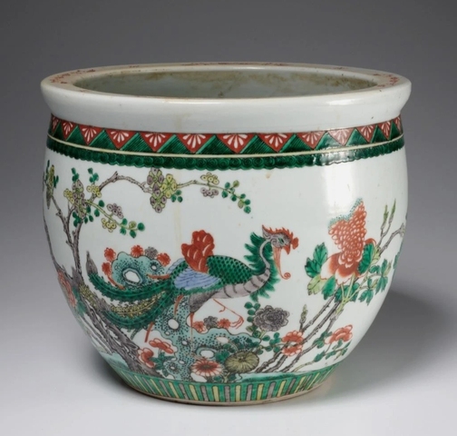 古玩陶瓷五彩鳳穿牡丹圖案缸真品鑒賞圖