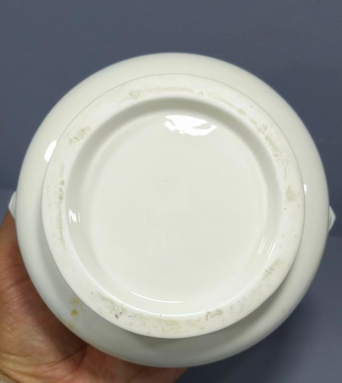 古玩陶瓷現代工藝品真品鑒賞圖