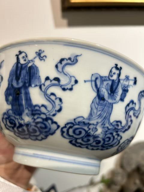 古玩陶瓷青花八仙祝壽紋撇口碗真品鑒賞圖