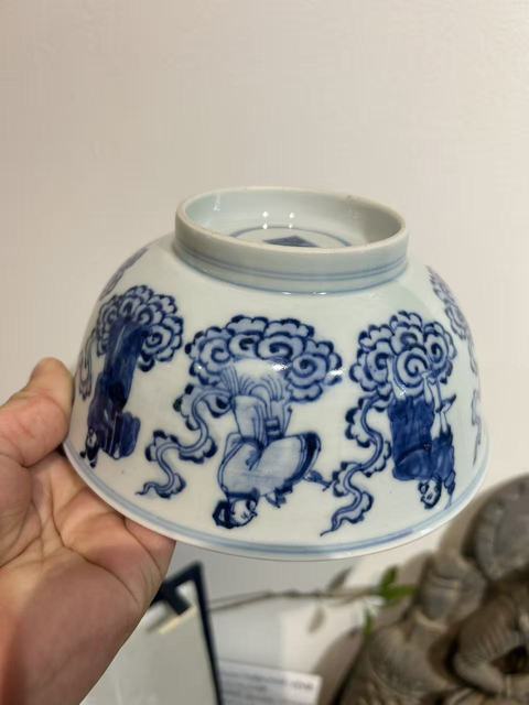 古玩陶瓷青花八仙祝壽紋撇口碗真品鑒賞圖