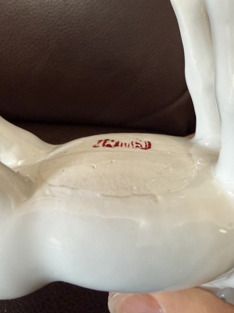 古玩陶瓷白釉瓷馬真品鑒賞圖