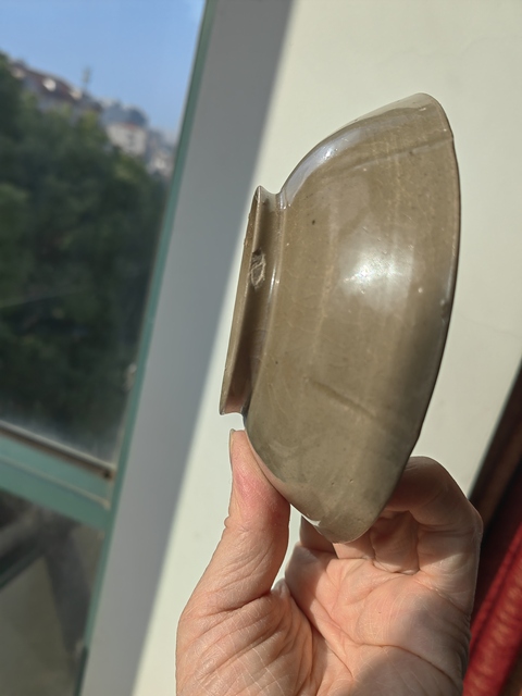 古玩陶瓷越窯青瓷葵口碗真品鑒賞圖