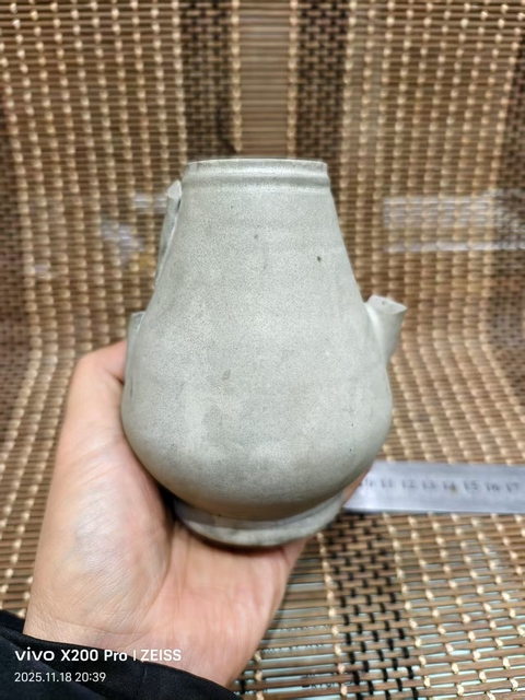 古玩陶瓷低齡頭青釉執壺真品鑒賞圖