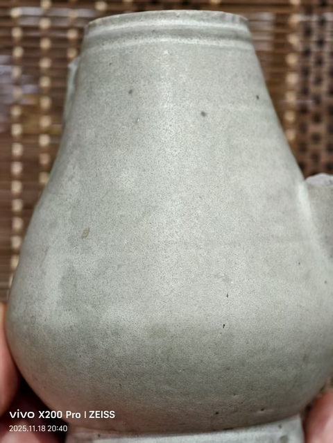 古玩陶瓷低齡頭青釉執壺真品鑒賞圖