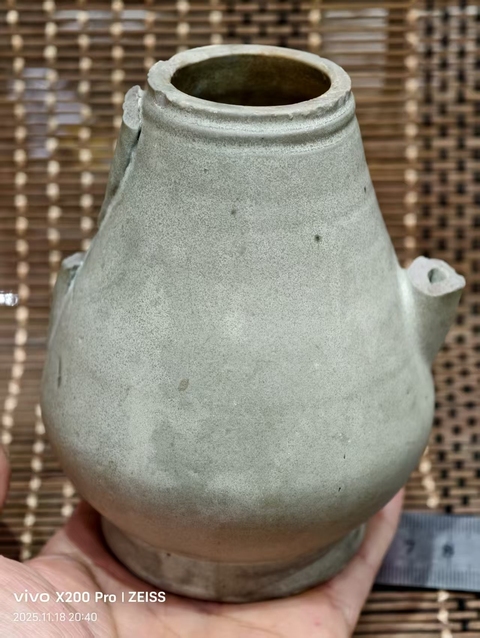 古玩陶瓷低齡頭青釉執壺真品鑒賞圖