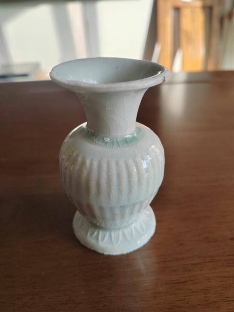 古玩陶瓷湖田窯影青釉撇口瓶真品鑒賞圖