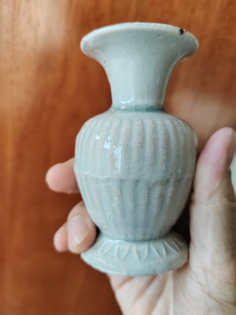 古玩陶瓷湖田窯影青釉撇口瓶真品鑒賞圖