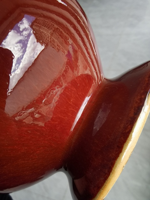 古玩陶瓷晚清郎紅釉瓶真品鑒賞圖