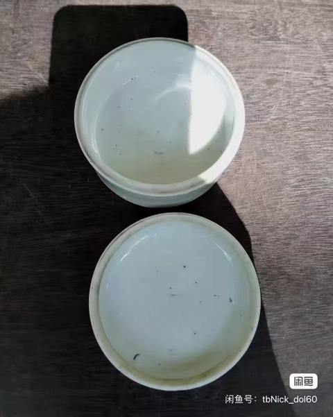 古玩陶瓷晚清白釉印泥盒真品鑒賞圖