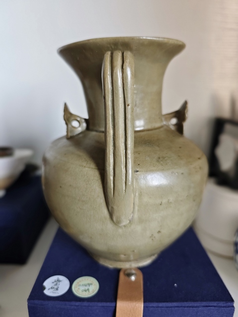 古玩陶瓷青釉持壺真品鑒賞圖