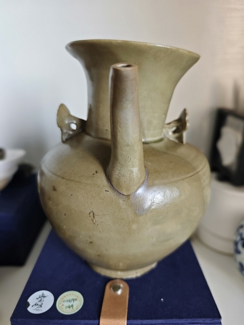 古玩陶瓷青釉持壺真品鑒賞圖