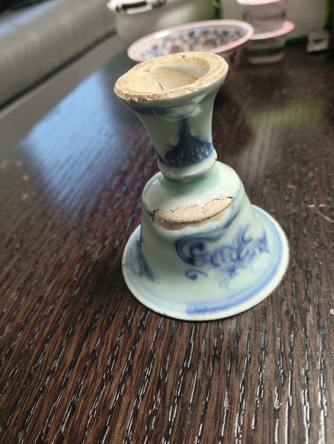 古玩陶瓷明中期青花螭龍高足杯真品鑒賞圖