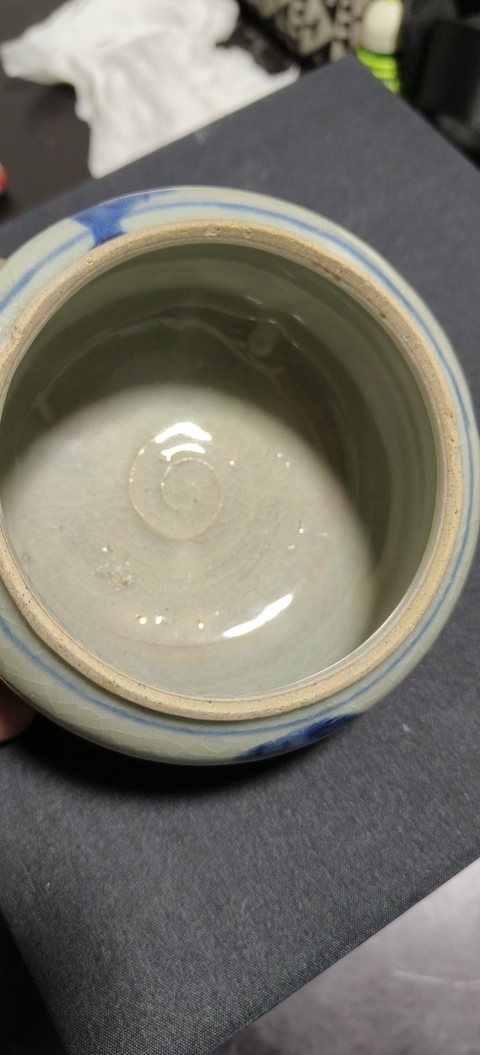 古玩陶瓷花卉紋青花蓋罐真品鑒賞圖