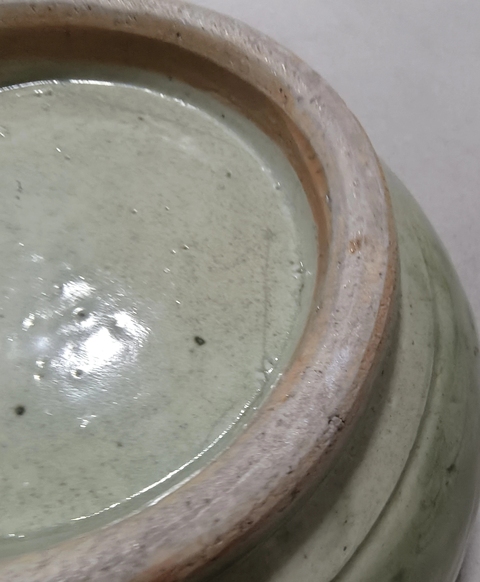 古玩陶瓷龍泉窯剔花大碗真品鑒賞圖