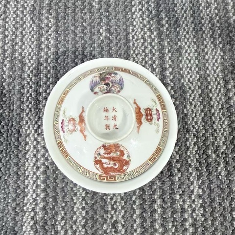 古玩陶瓷晚清粉彩團鳳紋蓋碗真品鑒賞圖