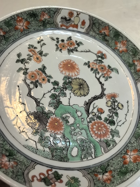 古玩陶瓷五彩盤真品鑒賞圖