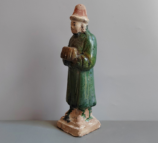 古玩陶瓷明代三彩人物站立俑拍賣，當前價格114元